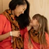 Atelier Wagram Foulard Adulte - Marron Coeurs Noirs