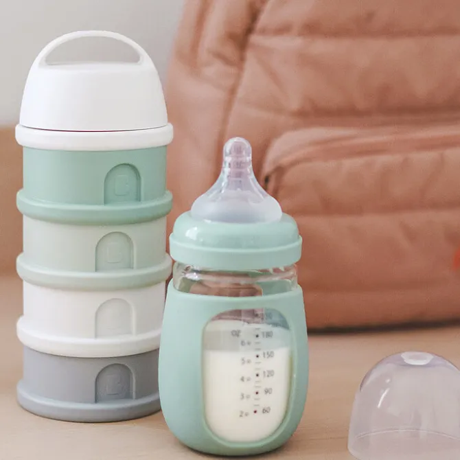 BÉABA Boite Doseuse Empilable - Cotton White & Sage Green