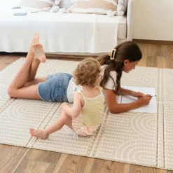 BÉABA Tapis de Motricité - Playlife & Arch