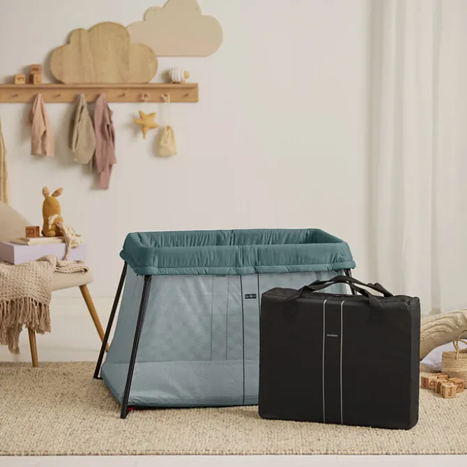 BabyBjörn Lit Parapluie Light - Vert Foncé