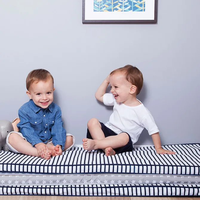 BabyToLove Matelas Nomade Blue Stripes - 60 x 120 cm