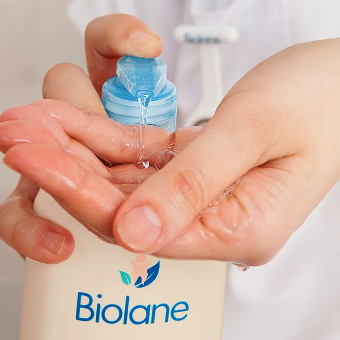 Biolane Shampooing Nourrissant Cheveux Bouclés - 350 ml