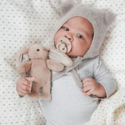 Camcam Copenhagen Peluche Lapin Elva Latte Classic Stripes Camel - Small
