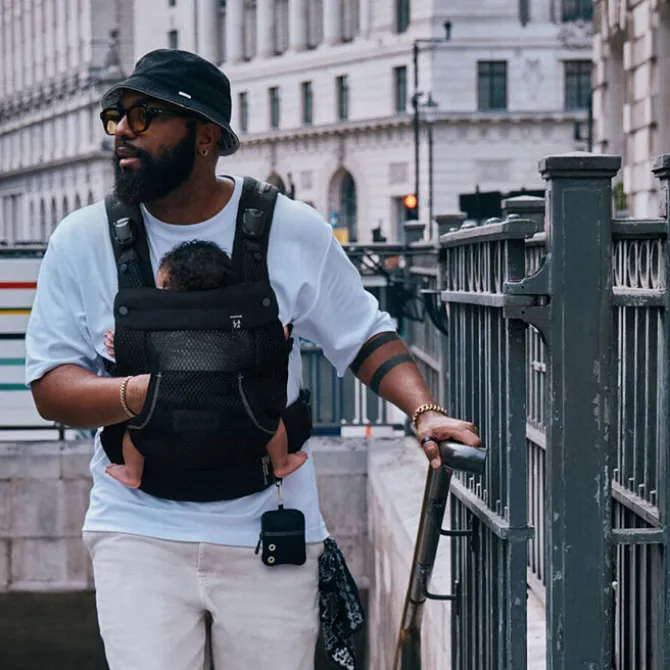 Cybex Porte-bébé Laya - Magic Black