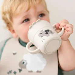 Done by Deer Tasse d'Apprentissage Foodie Tiny Farm Sable - 215 ml