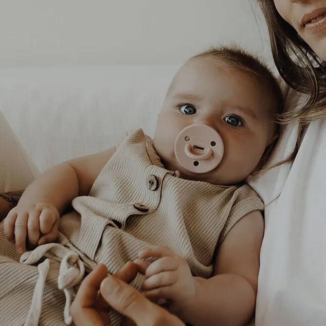 Elhée Lot de 3 Sucettes Physiologiques Billie - 0/6 Mois