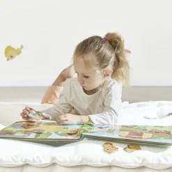 Janod Busy Book Ferme Français / Anglais