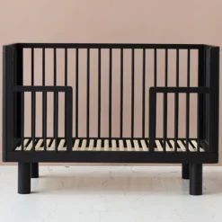 Karl & Fric Lit Bébé Evolutif Nox Noir Satin - 60 x 120 cm