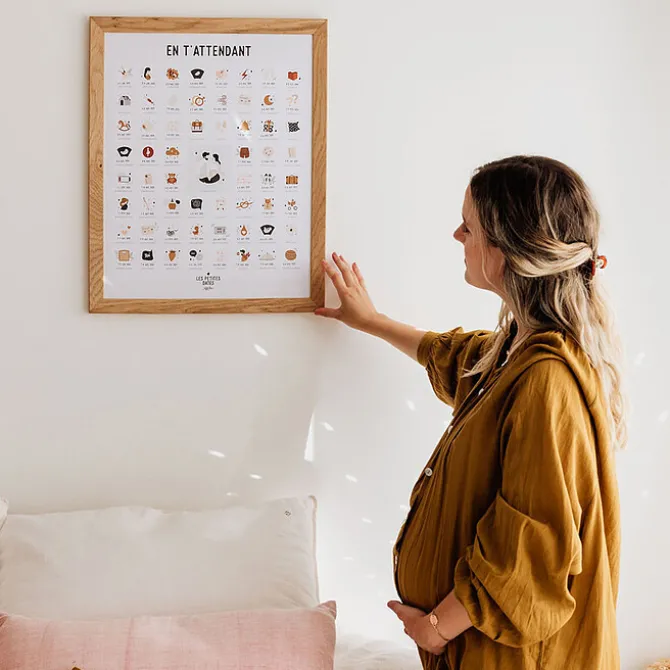 Les Petites Dates Affiche En T'attendant Maman et Papa Peaux Claires - 50 x 40 cm
