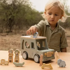 Little Dutch Boîte à Formes Voiture de Safari Safari Friends