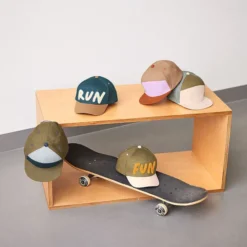 LÄSSIG Casquette Visière Courbée Little Gang Fun Sable et Olive - 1/2 Ans