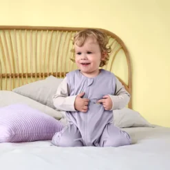 LÄSSIG Combinaison pour Dormir Chat Lilas Pâle - 2/4 Ans