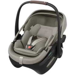 Maxi-Cosi Poussette Trio Fame Cabin - Siège Auto Coral Slide Pro i-Size Groupe 0+ - Nacelle Fame Cabin - Sangle de Transport Coral Slide Pro - Adaptateur Fame Coral Slide Pro - Saphire Sand