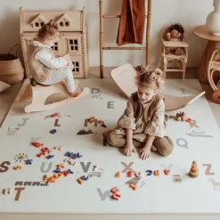Play&Go Tapis de Jeux Réversible TILOO - Alphabet & Terrazzo