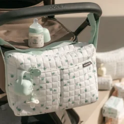 Suavinex Sac de Maternité Découverte avec Produits de Soin - Birdies Green