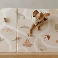 Tapilou Tapis de Jeu Réversible Tapilou x BABYATOUTPRIX - Carte du Monde / Dinosaures