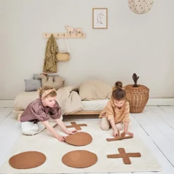 Tapis Petit Tapis Morpion - 120 x 120 cm
