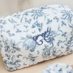 Tartine et Chocolat Trousse de Toilette - Toile de Jouy Bleu