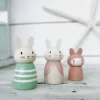 Tender Leaf Toys Famille de Lapins