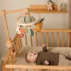 Tiny Love Mobile en Bois - Garden of Adventures