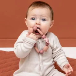 Trixie Baby Bracelet de Dentition en Silicone - Mrs. Cat & Mrs. Butterfly