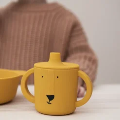 Trixie Baby Tasse d'Apprentissage en Silicone - Mr. Lion