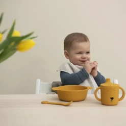 Trixie Baby Tasse d'Apprentissage en Silicone - Mr. Lion