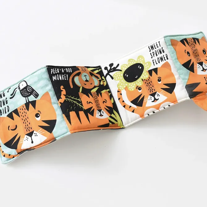 Wee Gallery Livre en Tissu - Tigre