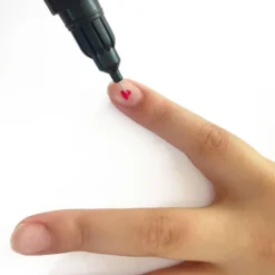 YAKA Vernis à Ongles 2-en-1 Nail Art - Dark Soda